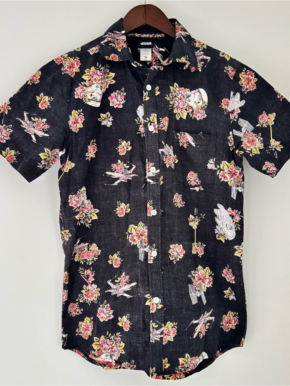 Star Wars Floral Hawaiian Button Up Shirt Small Geek Chic